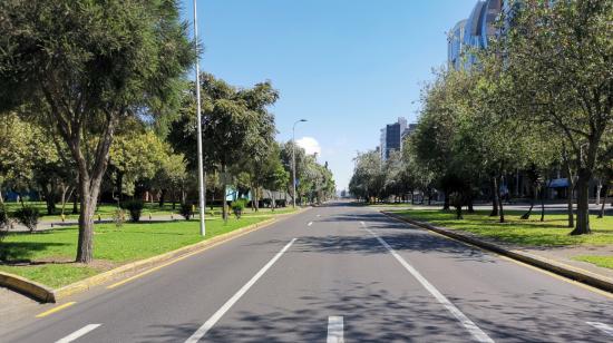 Segundo día de restricción de circulación en Quito, el 18 de marzo de 2020. Avenida de los Shyris.