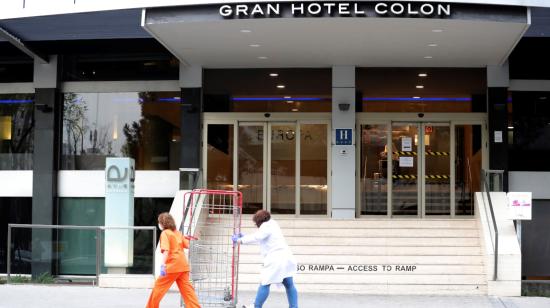 El Hotel Colon, en Madrid, acogerá a pacientes que presenten síntomas.