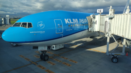 El avión de KLM que no pudo aterrizar en Guayaquil sí pudo hacerlo posteriormente en Quito.