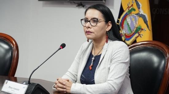 La presidenta del CNE, Diana Atamaint, en rueda de prensa el 12 de marzo de 2020.