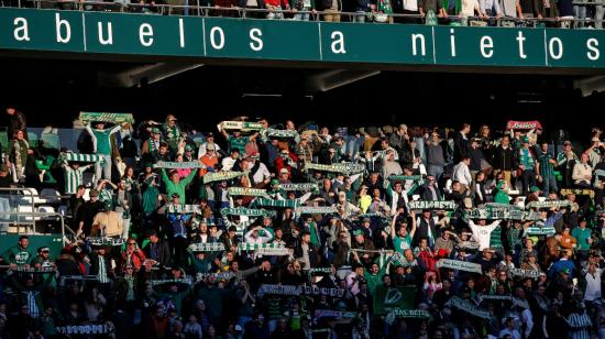 La hinchada del Real Betis cuenta 2.100 socios que tienen más de 70 años.