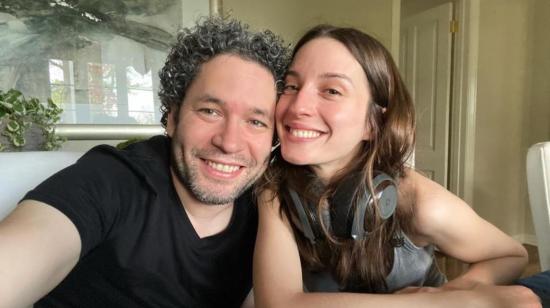 Gustavo Dudamel y María Valverde, durante la grabación del programa.