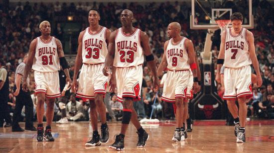 Los legendarios Chicago Bulls, comandados por Michael Jordan. 