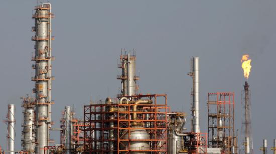 Refinería de la petrolera estatal mexicana Pemex Cadereyta, en las afueras de Monterrey, el 20 de abril de 2020.