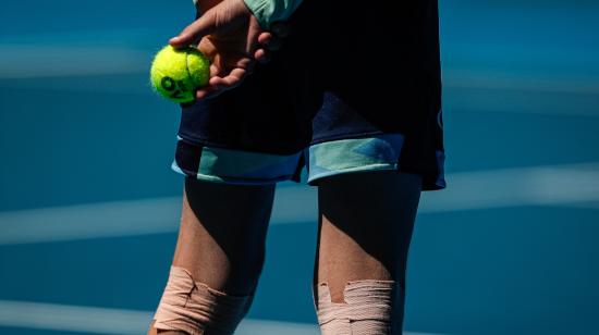 Un pasabolas durante el Abierto de Australia, en Melbourne, en enero de 2019.