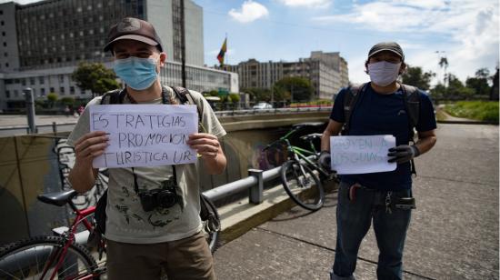 Un grupo de guías turísticos entregó un pliego de peticiones al Ministerio del ramo, el 11 de mayo. 