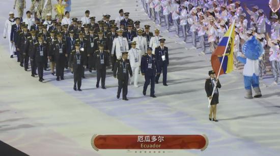 La delegación ecuatoriana durante la ceremonia de apertura de los Juegos, el 18 de octubre de 2019, en Wuhan.