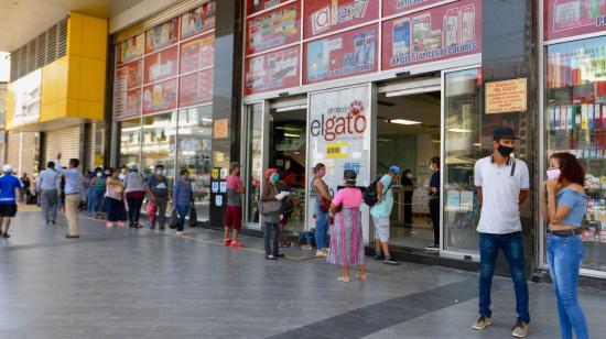 Locales comerciales en Guayaquil, el 20 de mayo de 2020. 