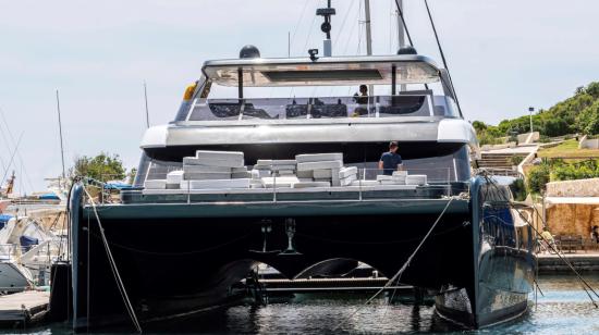 Vista del nuevo catamarán del tenista Rafa Nadal, en el club náutico de Porto Cristo en Mallorca, este sábado 6 de junio.