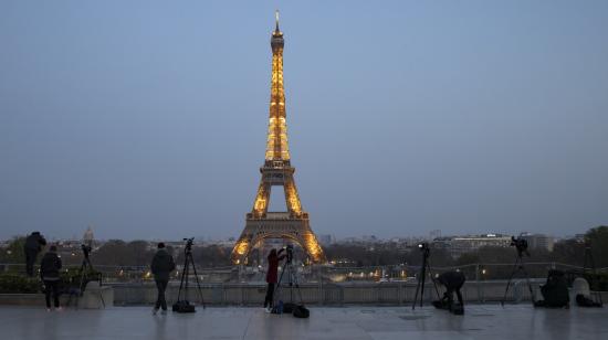 Imagen de la Torre Eiffel, en París, Francia.