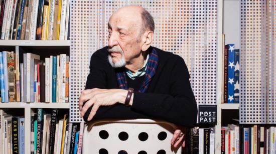 Milton Glaser, en su estudio de diseño en Manhattan, Nueva York, en 2012.