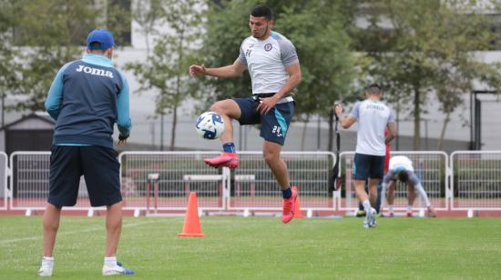 Los jugadores de Cruz Azul, durante un entrenamiento el 26 de junio de 2020.