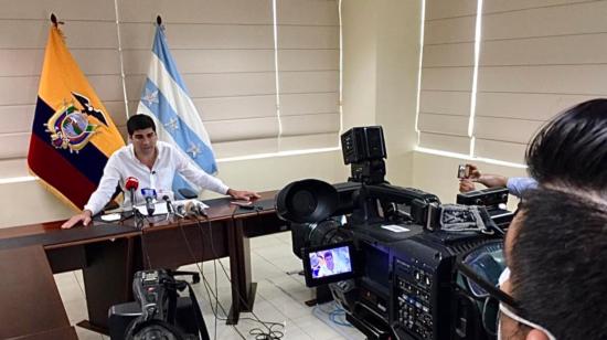 El vicepresidente Otto Sonnenholzner presidió el gabinete ampliado en Guayaquil el 1 de julio de 2020.