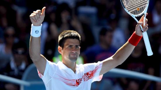 El tenista serbio Novak Djokovic festeja una victoria en 2019.