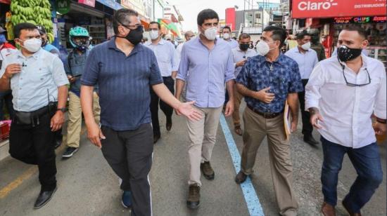 El 24 de junio de 2020, el vicepresidente Otto Sonenholzner estuvo recorriendo la parroquia Tarqui, en Manta.