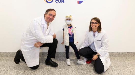 Ahinara Iglesias, primera paciente pediátrica en protonterapia en España, 6 de julio de 2020.
