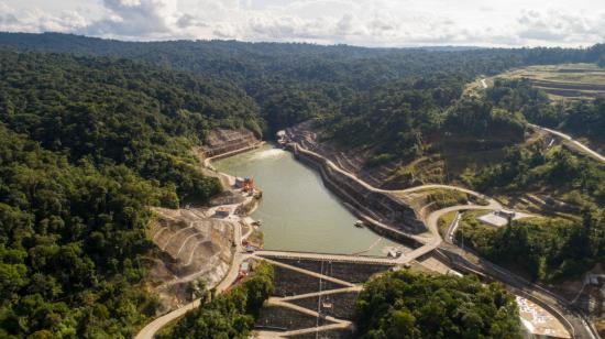 Una imagen del embalse de la Central Hidroeléctrica Coca Codo Sinclair, el pasado 26 de junio de 2020.