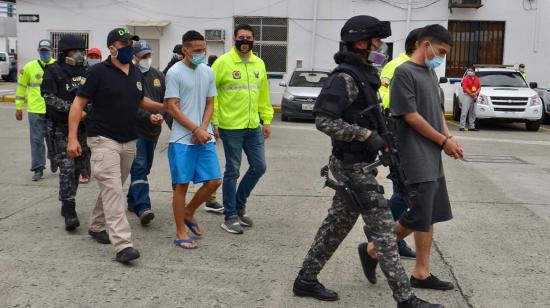 Los detenidos en el caso del atentado de Teleamazonas fueron llevados al Cuartel Modelo en Guayaquil, el 10 de julio.