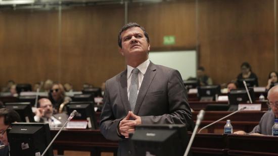 Eliseo Azuero durante el Pleno de la Asamblea, del 13 de marzo de 2018.