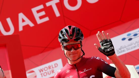 Chris Froome, del Team Ineos, durante la primera etapa del UAE Tour 2020 en el emirato del Golfo de Dubai, Emiratos Árabes Unidos, el 23 de febrero de 2020.