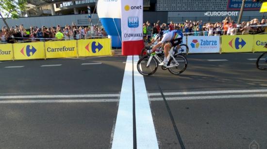 Mads Pedersen en el arribo a la meta en la segunda etapa del Tour de Polonia, el 6 de agosto de 2020.