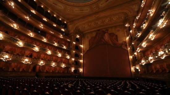 Los asientos vacíos en el Teatro Colón durante la pandemia del Covid-19, en Buenos Aires, Argentina, el 24 de abril de 2020.