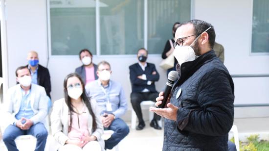 Jorge Wated, presidente del
Consejo Directivo del IESS, durante la inauguración del Dispensario Médico “La Tina”, ubicado en la parroquia San Vicente, en Azuay, el 12 de agosto de 2020.