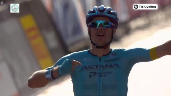 Jakob Fuglsang celebra su triunfo en Il Lombardía, este sábado 15 de agosto de 2020.