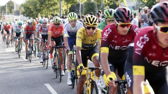 El pelotón de ciclistas durante una etapa del Tour de Francia en 2019.