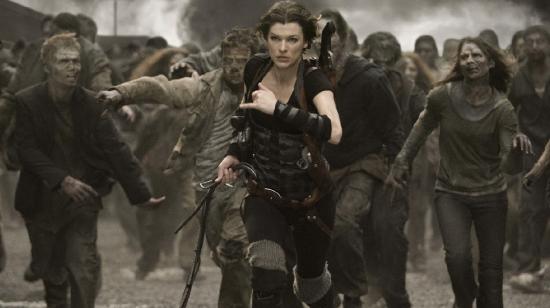 Milla Jovovich en una escena de la última entrega de los filmes de la saga Resident Evil, estrenada en 2016.