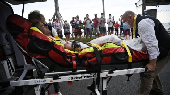 Rafael Valls, el momento que es trasladado al hospital en Niza. 