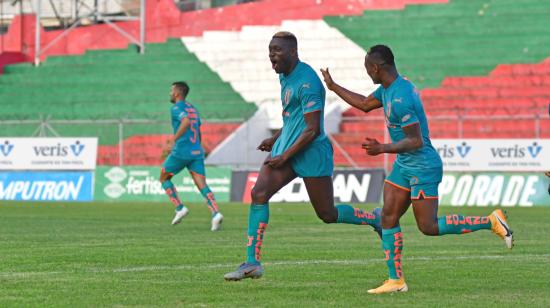 Cristian Martínez Borja festeja el gol del empate frente a Liga de Portoviejo, el sábado 5 de septiembre.