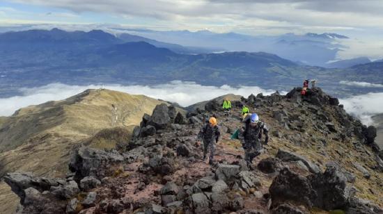 Operativo de búsqueda del GOE en el volcán Cotacahi, tras la desaparición de siete excursionistas, el 19 de septiembre de 2020.