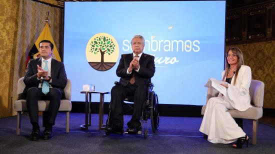 El 8 de septiembre, el presidente Lenín Moreno junto con el ministro de Finanzas, Richard Martínez, sobre las últimas medidas económicas denominado "Sembrando Futuro".