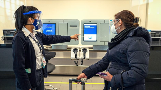 Controles en el aeropuerto Jorge Chávez de Lima el pasado 16 de septiembre de 2020.