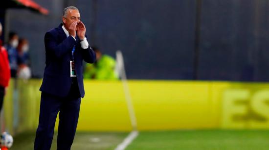 El entrenador de Ecuador Gustavo Alfaro dirige su primer partido de Eliminatorias frente a Argentina, en la Bombonera el jueves 8 de octubre de 2020.