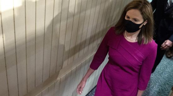 Amy Coney Barrett, en su llegada a la audiencia que se realizará en Washington, D.C.