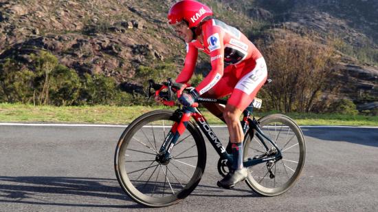 Richard Carapaz durante la contrarreloj de la Etapa 13 de la Vuelta a España, el martes 3 de noviembre de 2020.