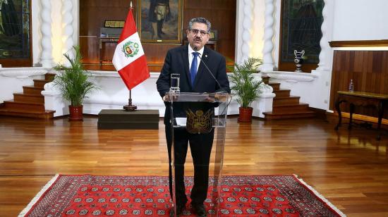 Manuel Merino anunció su renuncia irrevocable a la Presidencia de Perú, el 15 de noviembre de 2020.