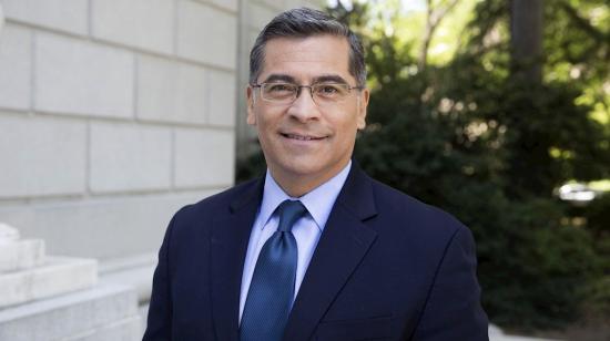 Xavier Becerra, trigésimo tercer procurador general de California, el primer latino en ocupar el cargo en sus 171 años de existencia.