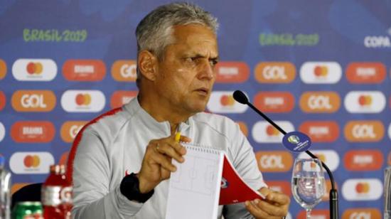 Reinaldo Rueda, durante una rueda de prensa en la Copa América de Brasil 2019.