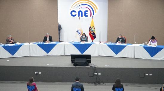 El Pleno del CNE, en sesión del 14 de diciembre de 2020.