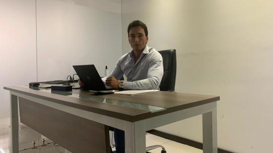 Alberto Díaz, director ejecutivo de LigaPro, en su oficina en Guayaquil, el martes 15 de diciembre de 2020.