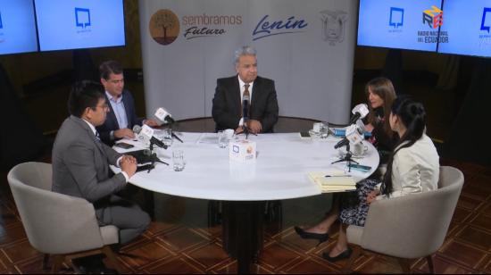 El presidente Lenín Moreno junto al ministro de Agricultura, Xavier Lazo, en el Palacio de Carondelet, el 12 de enero de 2021. 