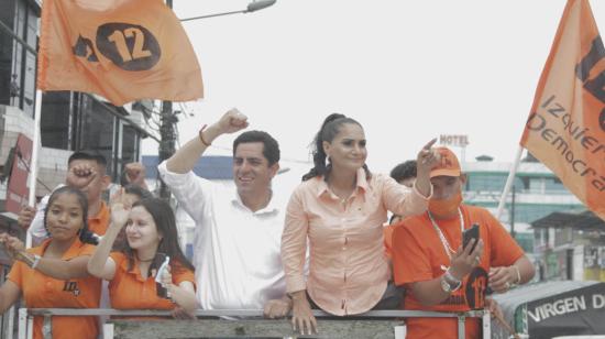 Xavier Hervas, candidato de ID, durante un recorrido por Santo Domingo. 29 de enero de 2021