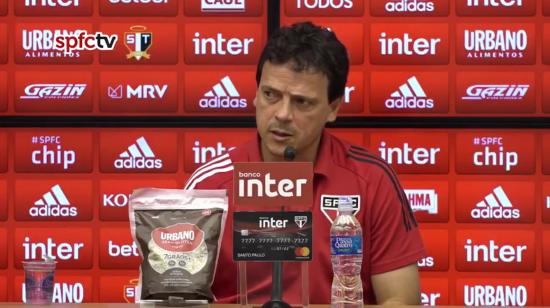 El entrenador Fernando Diniz, durante una conferencia de prensa con Sao Paulo, en enero de 2021.