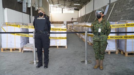 Recorrido en el IGM para constatar la custodia y resguardo de las papeletas que tuvieron error de impresión. Quito, 6 de febrero de 2021.