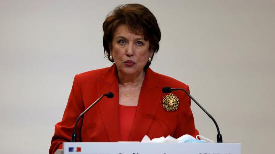 La ministra de Cultura de Francia, Roselyne Bachelot, en rueda de prensa.