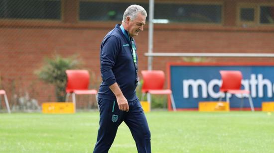 El seleccionador de Ecuador, Gustavo Alfaro, dirige el primer microciclo del 2021, en la Casa de la Selección, el martes 23 de febrero.