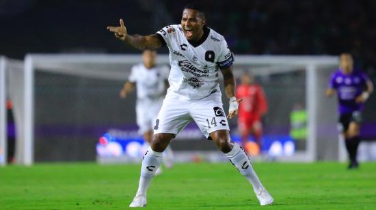 Antonio Valencia, durante el partido ante Mazatlán, el viernes 26 de febrero de 2021.